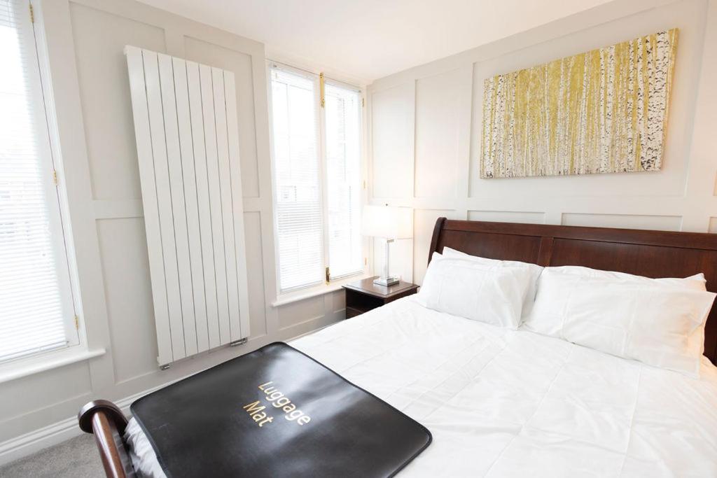 Harper Luxe Serviced Apartments Dunstable Exterior foto