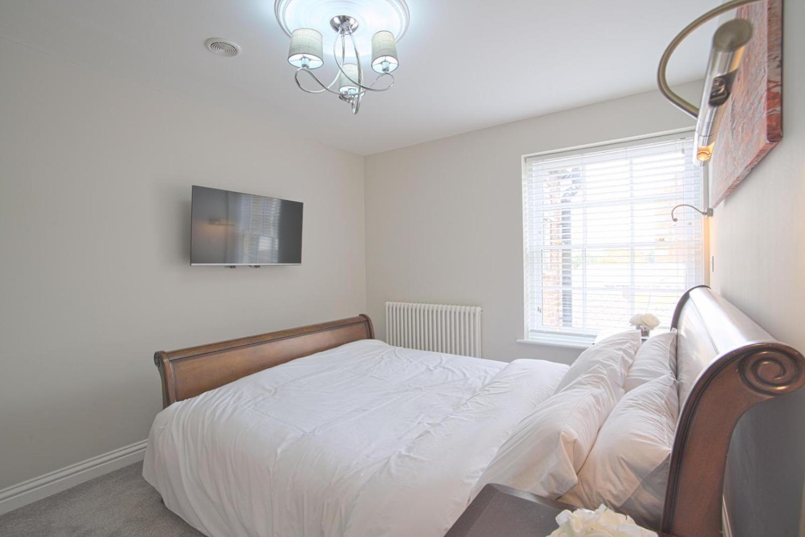 Harper Luxe Serviced Apartments Dunstable Exterior foto